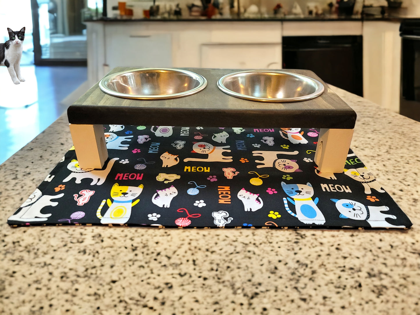 Elevated Feed/Water Stations - Dog & Cat